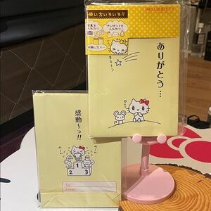 Hello Kitty Envelopes